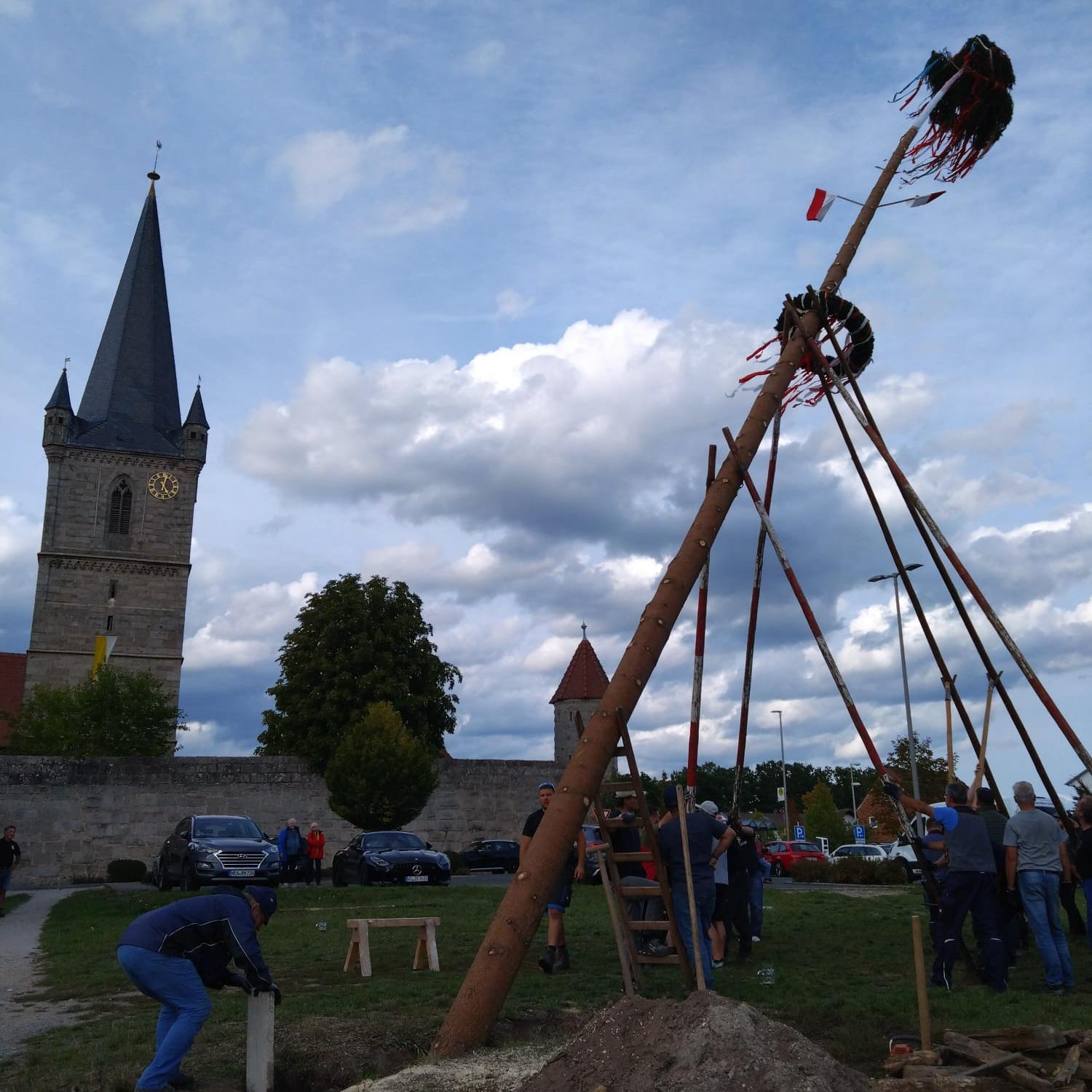Baam aufstellen