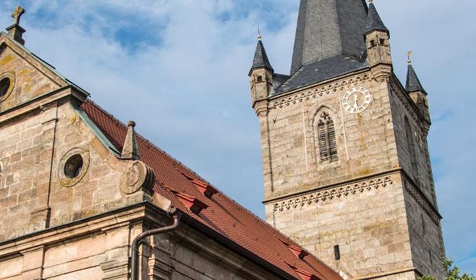 Slide Kirche Hannberg außen