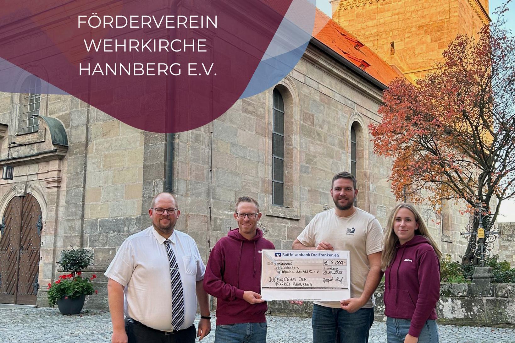 Spendenübergabe Jugend an Förderverein
